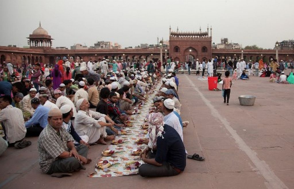 ދުނިޔޭގެ އެކި ހިސާބުތަކުގައި ރޯދަވީއްލުން