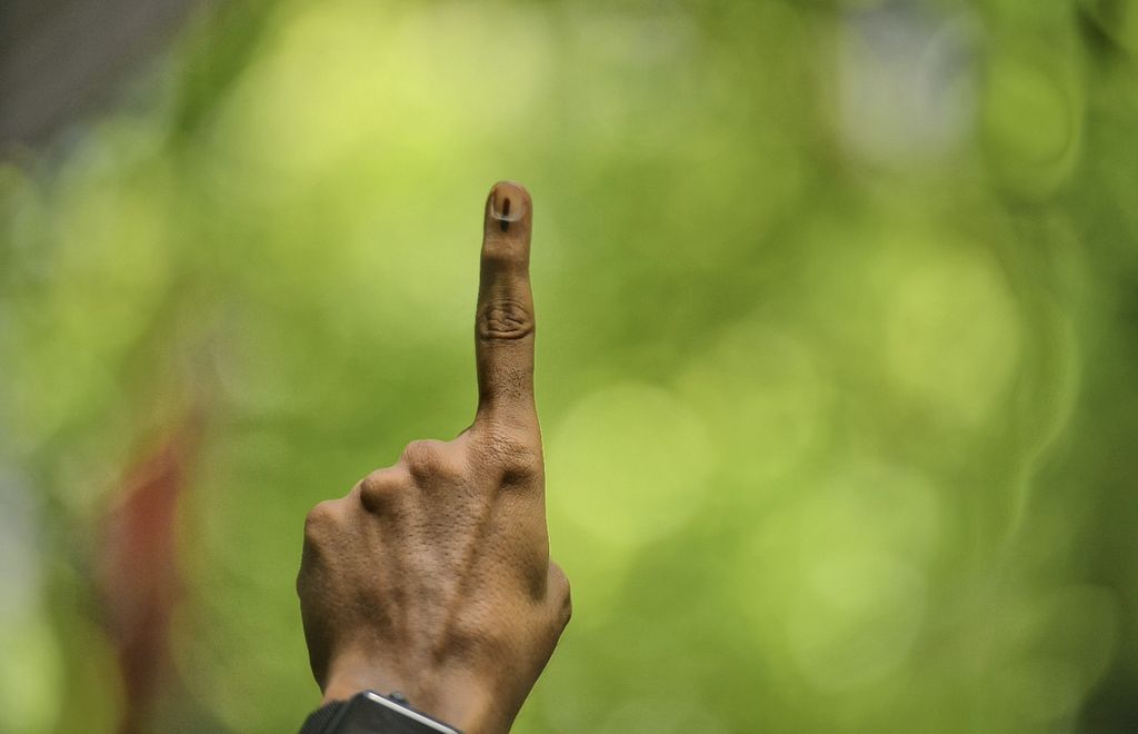 އާންމު އިންތިހާބުގެ ވޯޓުލުން ބަންދުކުރުން