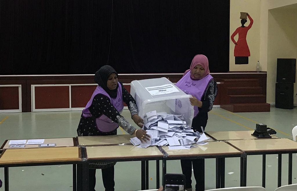 އާންމު އިންތިހާބުގެ ވޯޓު ގުނަންފެށުން