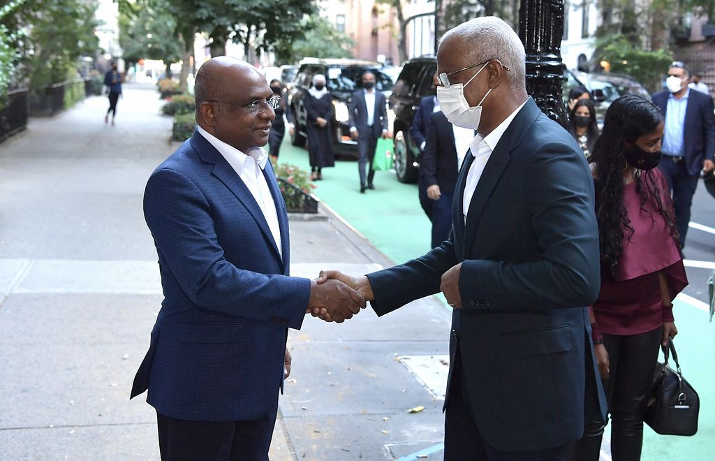 ރައީސްގެ އދ. ގެ ދަތުރުފުޅުގެ ތެރެއިން