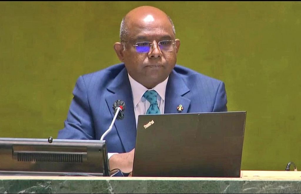 ރައީސް، އދ. ގައި ތަގުރީރު ކުރެއްވުން