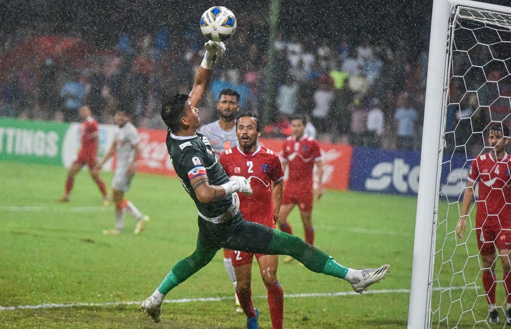 ސާފް ޗެމްޕިއަންޝިޕްގެ ތަށި އިންޑިއާ އަށް