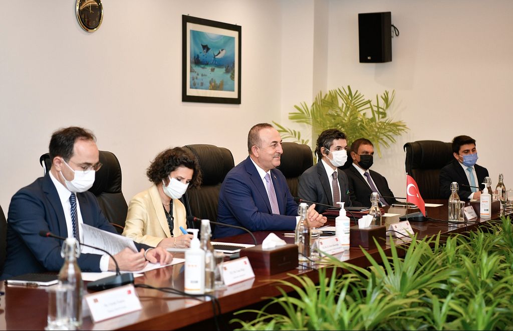 ތުރުކީގެ ފޮރިން މިނިސްޓަރު ރާއްޖޭގައި