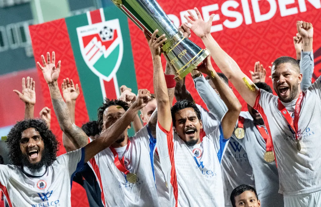 މާޒިޔާ ބަލިކޮށް އޮޑިން ފުރަތަމަ ފަހަރަށް ޕްރެޒިޑެންޓްސް ކަޕް ކާމިޔާބުކުރުން