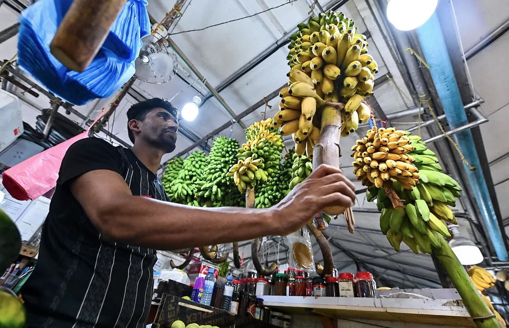 ރޯދައިގެ ފަހު ދިހައެއްގައި ބާޒާރުމަތި