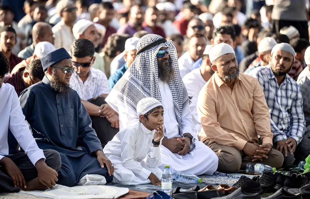 މާފަންނު ސްޓޭޑިއަމްގައި ކުރި އީދު ނަމާދު