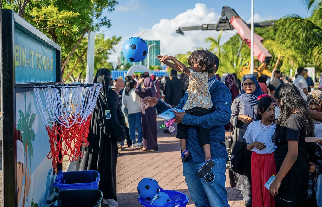 ހުޅުމާލޭގައި ބޭއްވި "އީދު ހަވީރު"