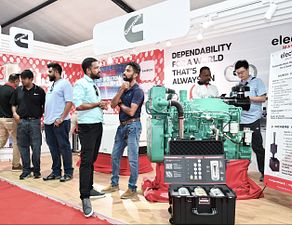 ލެމްބޯގިނީ ގޮލްފް ކާޓް ރާއްޖެއަށް ތައާރަފްކުރުން