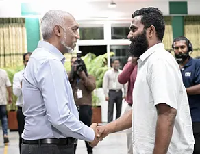 ރައީސް، މައްޗަންގޮޅި ރައްޔިތުންނާ ބައްދަލުކުރެއްވުން