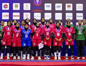 ކާވާ ކަޕްގެ ޗެމްޕިއަންކަން ކިރިގިސްތާނުން ހޯދުން