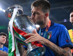 ޔޫރޯ 2020ގެ ޗެމްޕިއަންކަން އިޓަލީ ހޯދުން