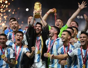 ވޯލްޑްކަޕް ތަށި ތިން ވަނަ ފަހަރަށް ހޯދައި އާޖެންޓީނާ އުފާ ފާޅުކުރަނީ