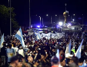 ވޯލްޑްކަޕް ތަށި ތިން ވަނަ ފަހަރަށް ހޯދައި އާޖެންޓީނާ އުފާ ފާޅުކުރަނީ