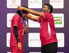 ކާވާ ކަޕްގެ ޗެމްޕިއަންކަން ކިރިގިސްތާނުން ހޯދުން