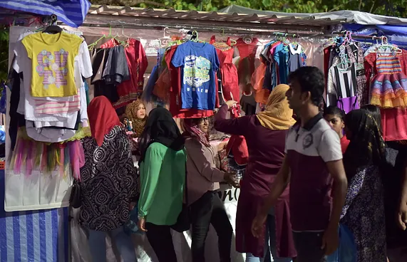 މިއަށް ކިޔާނީ ނިކަމެތި ރައްޔިތުން ފެލުން!