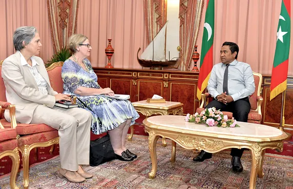 ރައީސް ޔާމީނާ ރުހޭތޯ ދިރާސާގައި ސުވާލު ކުރި!