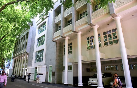 އަންނަ ހަފުތާގެ ބުރާސްފަތި ދުވަސް ސަރުކާރު ބަންދު