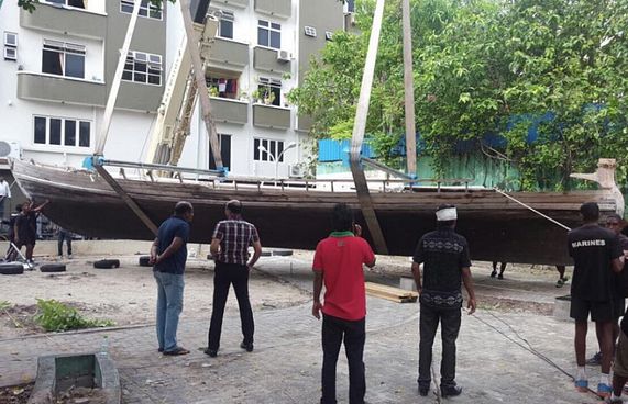 "ކަޅުއޮއްފުންމި" ސިފައިންގެ ބެލުމުގެ ދަށަށް