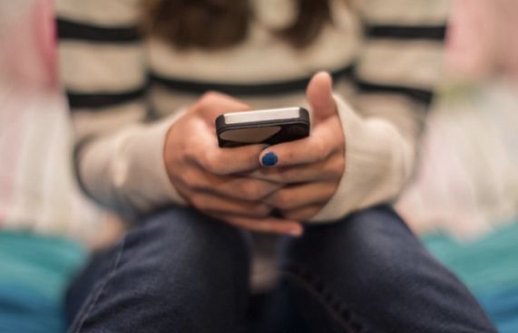 ކްލާހުގައި ފޯނު ބޭނުންކުރުން ކޮރެއާގައި މަނާކޮށްފި