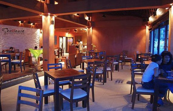 މާލޭގައި 24ގަޑިއިރު ހިންގަން 3 ކެފޭއަކަށް ހުއްދަދީފި