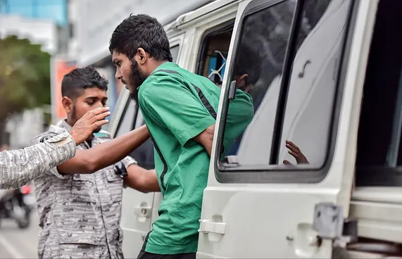 ހުމާމްގެ މަރުގެ ހުކުމް ރިވިއުކުރާ މައްސަލަ ބަލައިނުގަތް