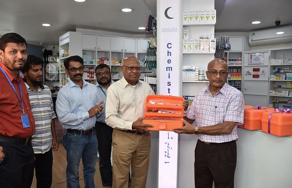 އޭއެމްޑީސީގެ ފަސްޓް އެއިޑް ކިޓް ޔަންގް ފިޝާޒް ކްލަބަށް