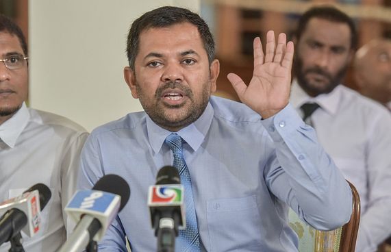 މިނިސްޓަރު ޒަމީރު ހޮސްޕިޓަލުން ދޫކޮށްލައިފި