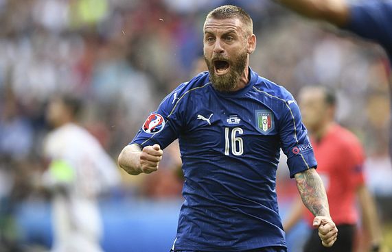 ޑި ރޮސީ ފުޓްބޯޅަ ކުޅުން ހުއްޓާލައިފި