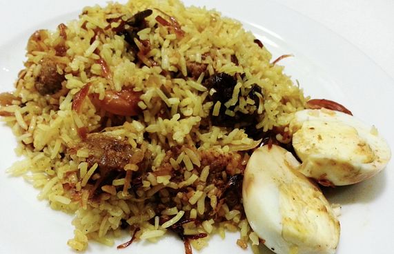 މިހާރުގެ ރެސިޕީ: މަސް ބިރިޔާނި