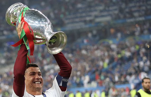 ޓީމުގެ ކުޅުންތެރިންނާ މެދު އިތުބާރު އޮތް: ރޮނާލްޑޯ