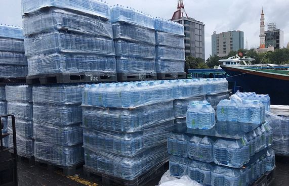 ލައިފް ފެން ނުވިއްކަން އެންގީ ވިޔަފާރިއަށް ގެންލުންދޭން