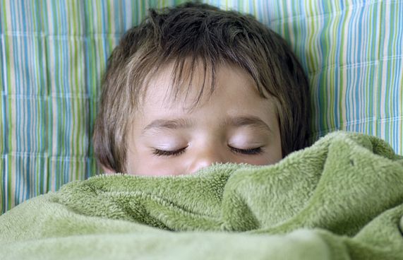 ނިދުމުގެ ވަކި ގަވާއިދެއް ކުދިންނަށް ވަރަށް މުހިއްމު