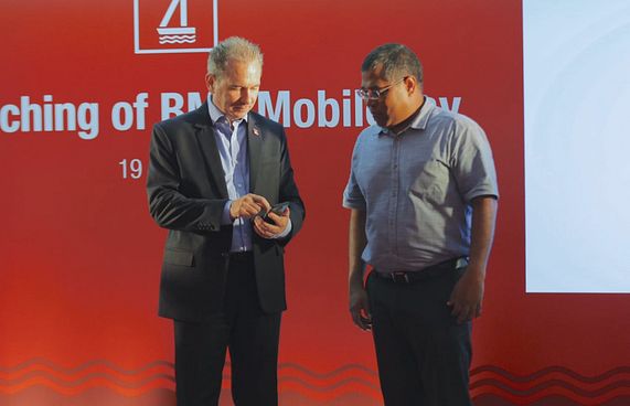 ކާޑު ބޭނުމެއް ނުވޭ! ފައިސާ ދައްކަން މާ ފަސޭހަ ގޮތެއް