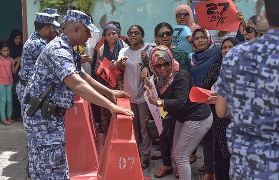 އެއްވެ އުޅުން ހަނިކުރާ އިސްލާހު ކޮމެޓީން ފާސްކޮށްފި