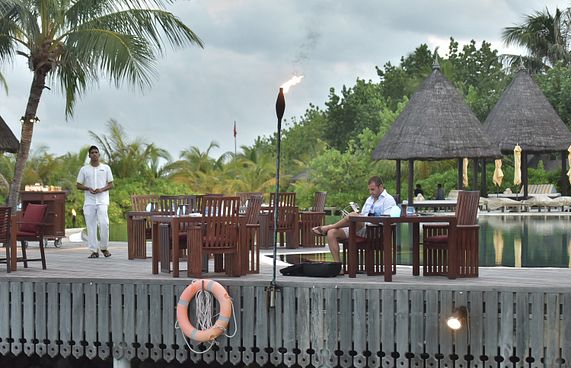 ހީނަރުކަމަކަށް ފަހު ޓޫރިޒަމް ރަނގަޅުވާން ފަށައިފި