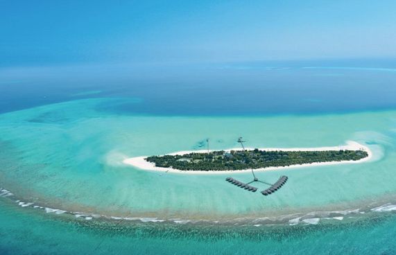 ފޯބްސްގެ ފަސް ތަރީގެ އެވޯޑު ރާއްޖޭގެ ހަ ރިސޯޓަކަށް