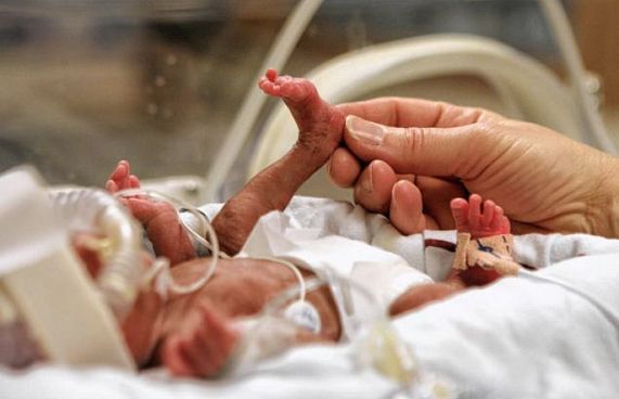 ދުވަސް ނުފުރާ އުފަންވާ ކުދިން ރާއްޖޭގައި އިތުރުވަނީ