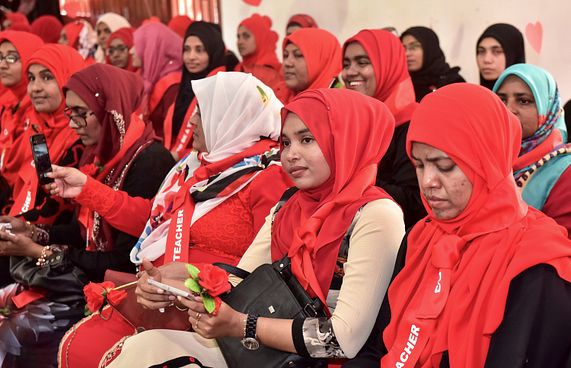 ރަޖިސްޓަރީ ނުވެ ޓީޗަރުކަން ނުކުރެވޭ ބިލެއް ހުށަހަޅައިފި