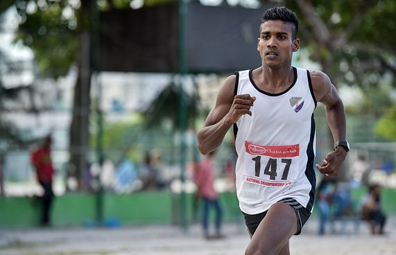 ދެ މަސް ނުވަނީސް ފަޒީލް ރެކޯޑް މުގުރާލައިފި