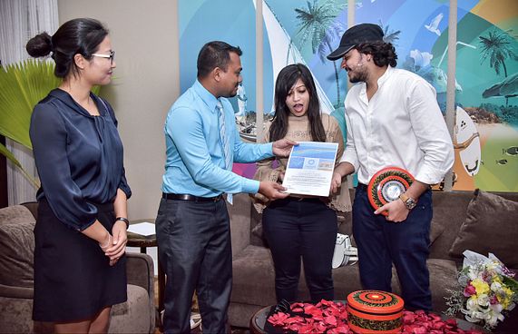 ރާއްޖެ އަށް އެއް މިލިއަން ޓޫރިސްޓުން އަތުވެއްޖެ