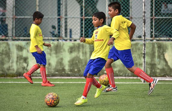 ކޯޗުންނާއި އެކެޑަމީތަކަށް ސަރުކާރުން އެހީ ލިބޭނެ