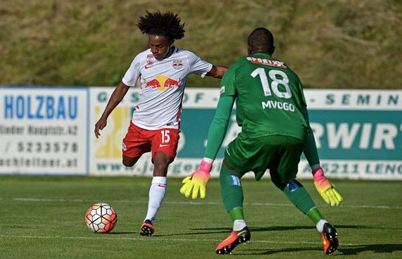 ރެޑްބުލް އިން އިނގިރޭސި ކްލަބެއް ގަންނަނީ