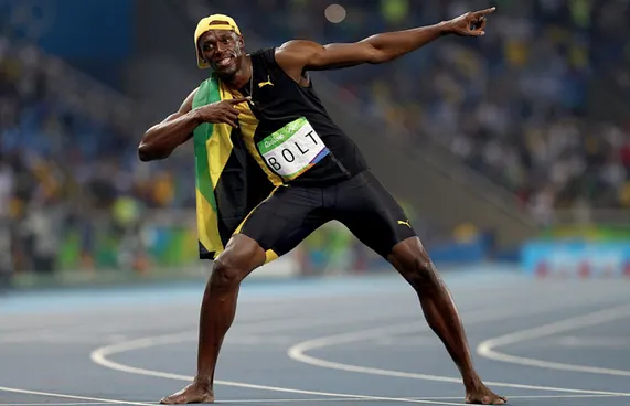 ދުވުންތެރިޔާ ބޯލްޓް ފުޓްބޯޅަ ދަނޑަށް