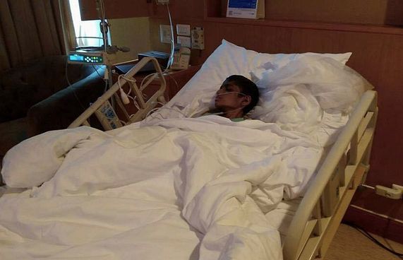 ކާންދޭ ހޮޅި ނެއްޓިގެން ޒާހިލް އިންޑިއާ އަށް