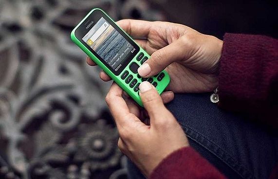 ނޮކިއާ އަލުން ސްމާޓްފޯން މާކެޓަށް