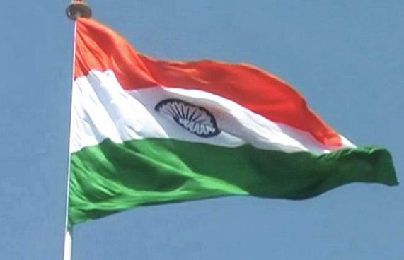 ސިނަމާތަކުގައި ގައުމީ ސަލާމް ކުޅެން ސްޕްރީމް ކޯޓުން އަންގައިފި