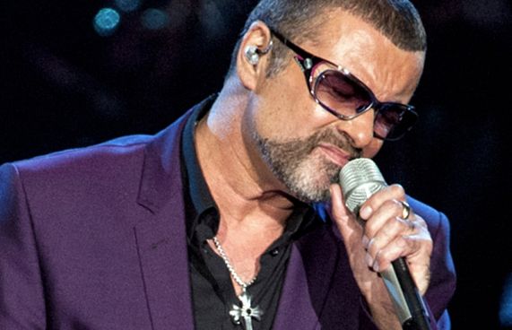 ޕޮޕް ލަވަކިޔުންތެރިޔާ ޖޯޖް މައިކަލް މަރުވެއްޖެ