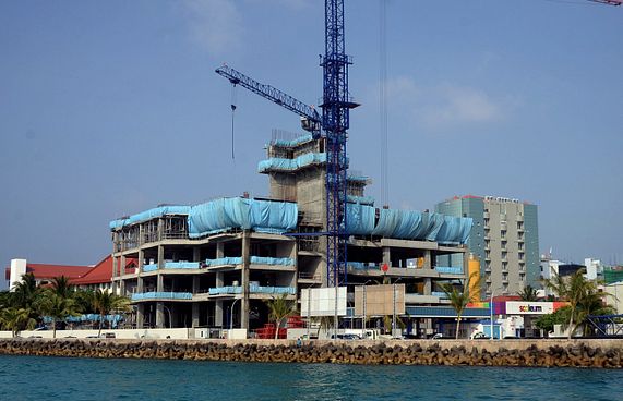 "ބޮންޑުގެ 200 މިލިއަން ޑޮލަރު އަންނަ މަހު ލިބޭނެ"