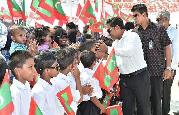 ރައީސް ރ، ބ ދަތުރުފުޅު ފަސްކުރައްވައިފި