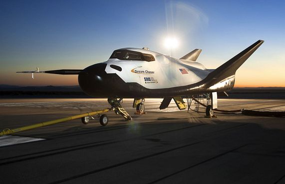 ހަބްލް ސްޕޭސް ޓެލެސްކޯޕަށް މީހުން ފޮނުވަނީ